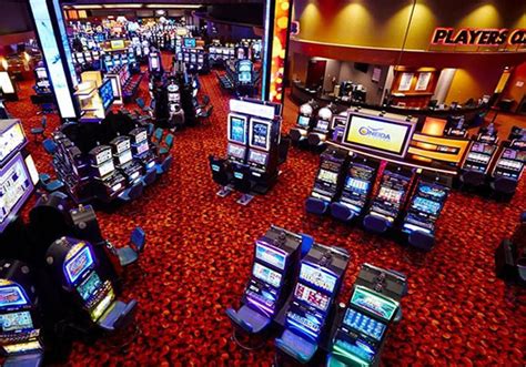 Casinos in Green Bay WI: List of Places for Gamblers.